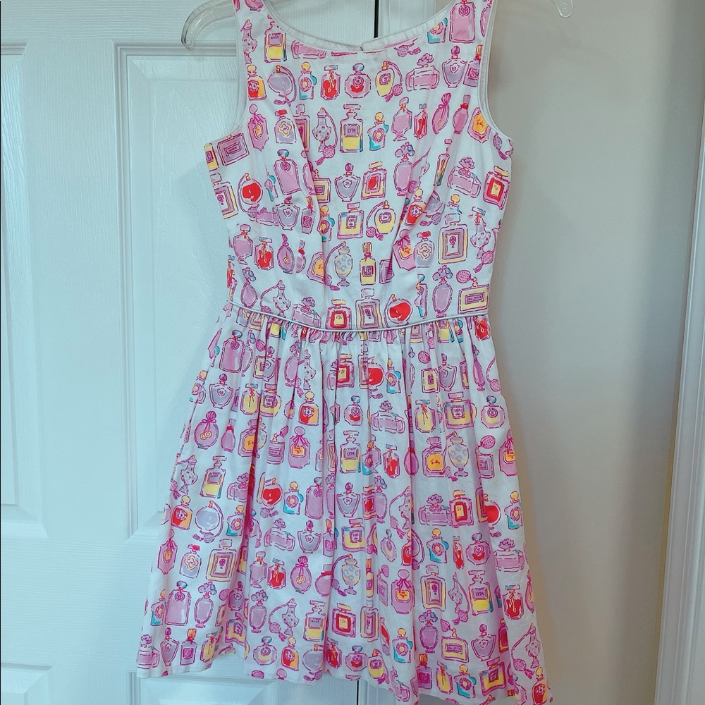 Perfume dress